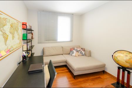 Apartamento à venda com 312m², 5 quartos e 3 vagas Apartamento à venda com 312m², 5 quartos e 3 vagasQuarto 1