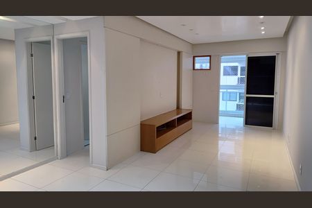 Sala  de apartamento para alugar com 3 quartos, 60m² em Jacarepaguá, Rio de Janeiro