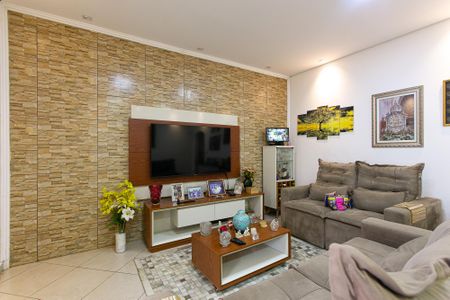 Casa à venda com 160m², 3 quartos e 3 vagasSala