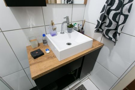 Casa à venda com 160m², 3 quartos e 3 vagasBanheiro da Suíte