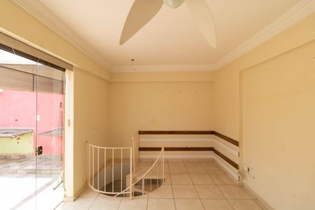 Apartamento à venda com 98m², 2 quartos e 1 vagaCobertura