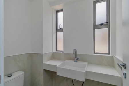 Apartamento à venda com 170m², 3 quartos e 3 vagas Apartamento à venda com 170m², 3 quartos e 3 vagasFoto 01