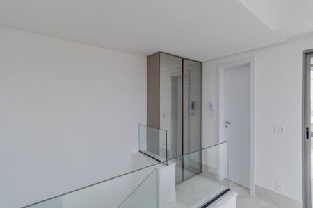 Apartamento à venda com 170m², 3 quartos e 3 vagas Apartamento à venda com 170m², 3 quartos e 3 vagasFoto 01