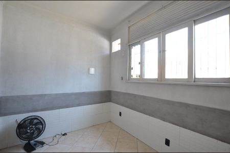 Quarto de casa para alugar com 1 quarto, 60m² em Madureira, Rio de Janeiro