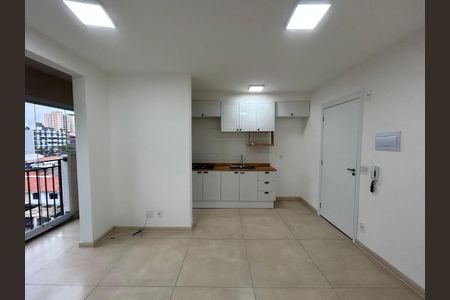 Apartamento à venda com 40m², 2 quartos e sem vaga Apartamento à venda com 40m², 2 quartos e sem vagaSala