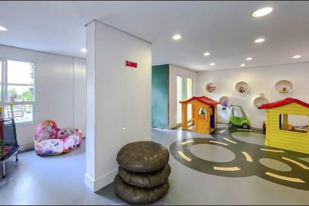 Apartamento para alugar com 50m², 2 quartos e 1 vaga Apartamento para alugar com 50m², 2 quartos e 1 vagaÁrea comum - Brinquedoteca