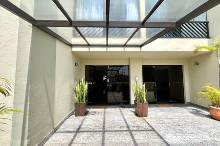 Apartamento à venda com 90m², 3 quartos e 2 vagas Apartamento à venda com 90m², 3 quartos e 2 vagasHall de entrada