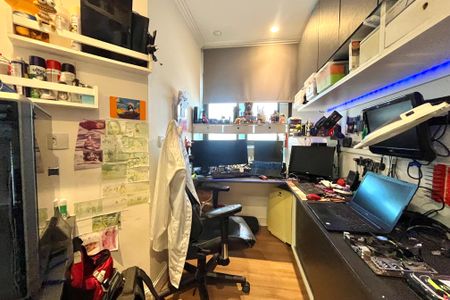Apartamento à venda com 90m², 3 quartos e 2 vagas Apartamento à venda com 90m², 3 quartos e 2 vagasEscritório