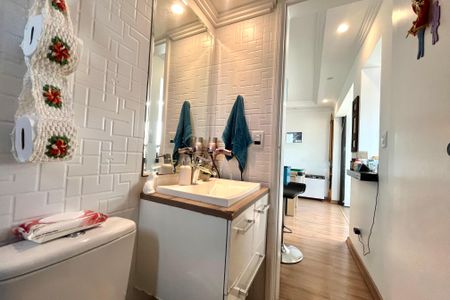Apartamento à venda com 90m², 3 quartos e 2 vagas Apartamento à venda com 90m², 3 quartos e 2 vagasBanheiro 1