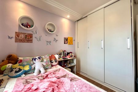 Apartamento à venda com 90m², 3 quartos e 2 vagas Apartamento à venda com 90m², 3 quartos e 2 vagasQuarto 2