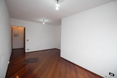 Sala  de apartamento à venda com 2 quartos, 58m² em Vila Mazzei, São Paulo