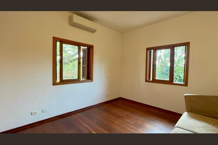 Casa à venda com 400m², 4 quartos e 4 vagasSuíte 1