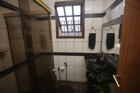 Casa para alugar com 360m², 4 quartos e 3 vagasBanheiro Social