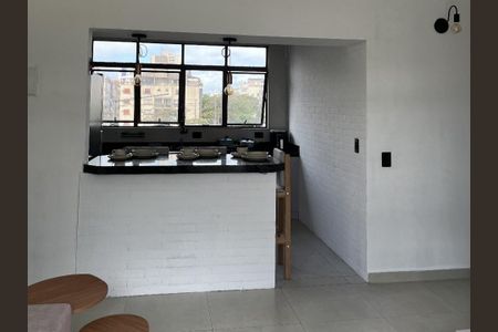 Sala de apartamento para alugar com 2 quartos, 69m² em Balneario Cidade Atlantica, Guarujá