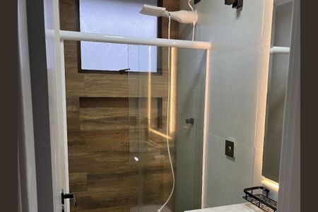 Apartamento para alugar com 69m², 2 quartos e 1 vaga Apartamento para alugar com 69m², 2 quartos e 1 vagaBanheiro Social