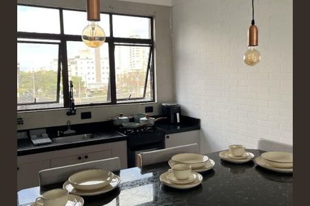 Apartamento para alugar com 69m², 2 quartos e 1 vaga Apartamento para alugar com 69m², 2 quartos e 1 vagaCozinha