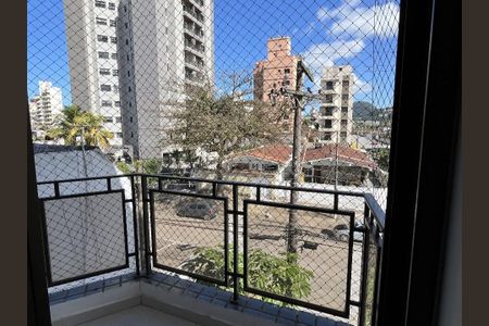 Apartamento para alugar com 69m², 2 quartos e 1 vaga Apartamento para alugar com 69m², 2 quartos e 1 vagaVaranda da suíte