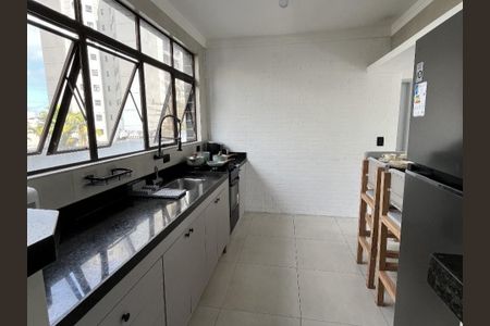 Apartamento para alugar com 69m², 2 quartos e 1 vaga Apartamento para alugar com 69m², 2 quartos e 1 vagaCozinha