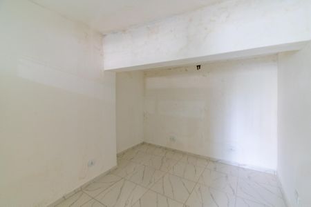 Quarto  de kitnet/studio para alugar com 1 quarto, 45m² em Cidade Domitila, São Paulo