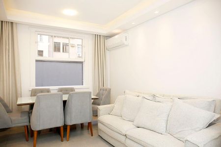 Sala de apartamento para alugar com 2 quartos, 67m² em Centro Histórico, Porto Alegre