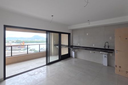 Apartamento para alugar com 2 quartos, 65m² em Ponta da Praia, Santos