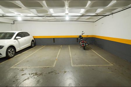 Apartamento à venda com 151m², 4 quartos e 2 vagas Apartamento à venda com 151m², 4 quartos e 2 vagasGaragem