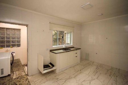 Casa para alugar com 100m², 1 quarto e sem vaga Casa para alugar com 100m², 1 quarto e sem vagaCozinha