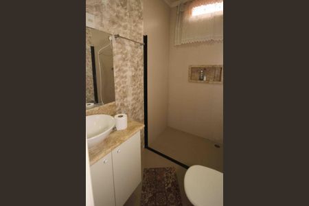 Casa para alugar com 100m², 1 quarto e sem vaga Casa para alugar com 100m², 1 quarto e sem vagaBanheiro