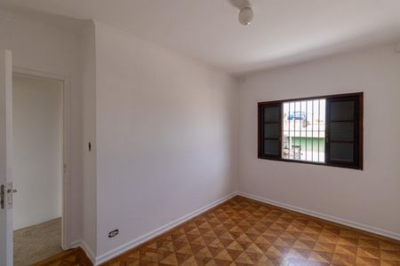 Quarto 1 de casa para alugar com 2 quartos, 180m² em Vila Matilde, São Paulo