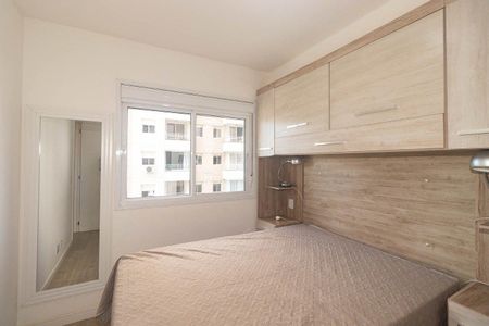 Quarto 1 de apartamento para alugar com 2 quartos, 65m² em Farrapos, Porto Alegre