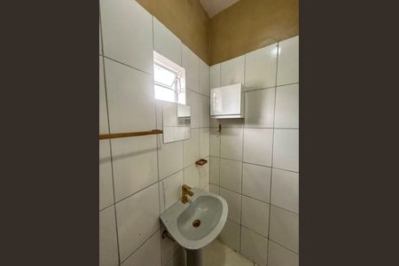 Studio para alugar com 17m², 1 quarto e sem vaga Studio para alugar com 17m², 1 quarto e sem vagaBanheiro