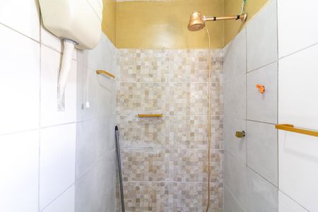 Banheiro de kitnet/studio para alugar com 1 quarto, 17m² em Santo Amaro, São Paulo