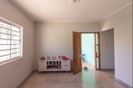 Casa para alugar com 396m², 3 quartos e 3 vagasSala