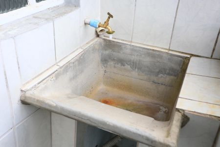 Casa para alugar com 80m², 2 quartos e 1 vaga Casa para alugar com 80m², 2 quartos e 1 vagaÁrea de Serviço