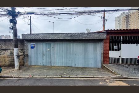 Casa para alugar com 80m², 2 quartos e 1 vaga Casa para alugar com 80m², 2 quartos e 1 vagaFachada