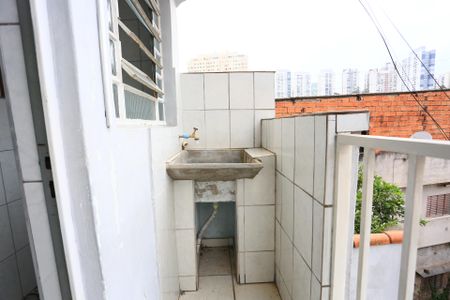 Casa para alugar com 80m², 2 quartos e 1 vaga Casa para alugar com 80m², 2 quartos e 1 vagaÁrea de Serviço