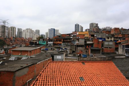 Casa para alugar com 80m², 2 quartos e 1 vaga Casa para alugar com 80m², 2 quartos e 1 vagaVista Área de Serviço