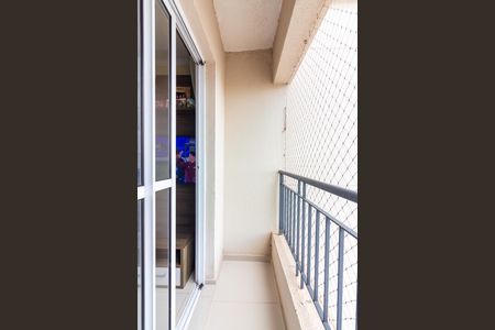 Sacada de apartamento à venda com 2 quartos, 48m² em Bussocaba, Osasco