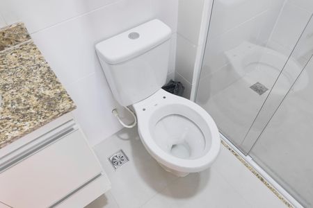 Apartamento para alugar com 66m², 3 quartos e 2 vagas Apartamento para alugar com 66m², 3 quartos e 2 vagasBanheiro