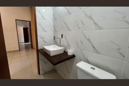 Banheiro  de casa para alugar com 1 quarto, 40m² em Chácara Santa Margarida, Campinas