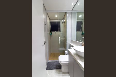 Apartamento à venda com 42m², 2 quartos e 1 vaga Apartamento à venda com 42m², 2 quartos e 1 vagaBanheiro