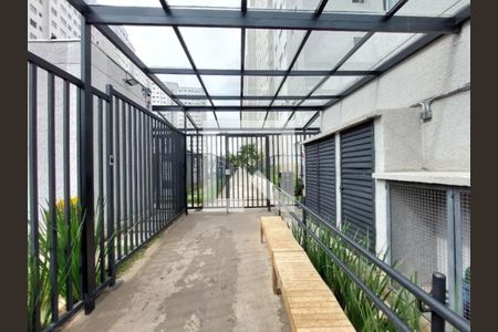 Apartamento à venda com 42m², 2 quartos e 1 vaga Apartamento à venda com 42m², 2 quartos e 1 vagaPortaria