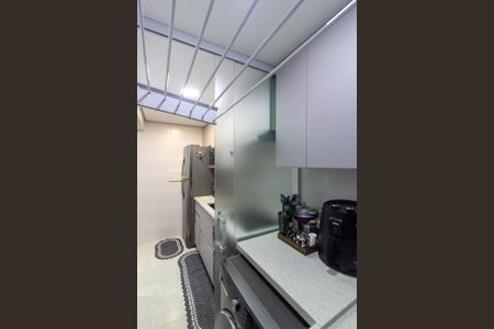 Apartamento à venda com 42m², 2 quartos e 1 vaga Apartamento à venda com 42m², 2 quartos e 1 vagaÁrea de Serviço