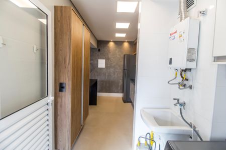 Apartamento à venda com 98m², 2 quartos e 2 vagasÁrea de Serviço