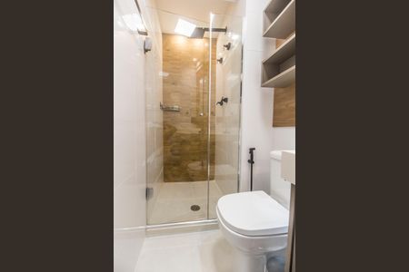 Apartamento à venda com 98m², 2 quartos e 2 vagasBanheiro Social