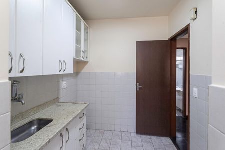 Apartamento à venda com 48m², 2 quartos e sem vaga Apartamento à venda com 48m², 2 quartos e sem vagaCozinha e Área de Serviço