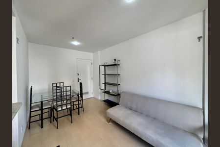 Sala de apartamento para alugar com 1 quarto, 38m² em Botafogo, Rio de Janeiro