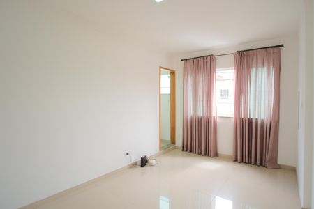 Suíte de casa para alugar com 1 quarto, 45m² em Vila Carrão, São Paulo