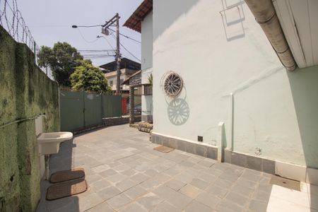 Casa para alugar com 142m², 3 quartos e 2 vagas Casa para alugar com 142m², 3 quartos e 2 vagasGaragem