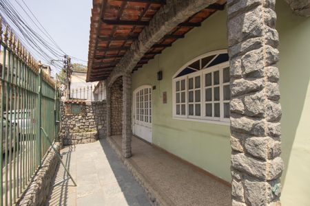 Casa para alugar com 142m², 3 quartos e 2 vagas Casa para alugar com 142m², 3 quartos e 2 vagasÁrea Externa